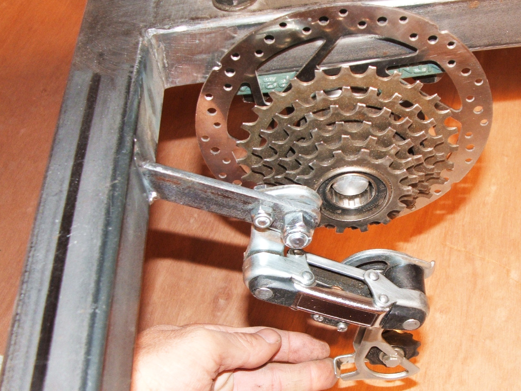 Sociable Tandem Trike - delta trike transmission